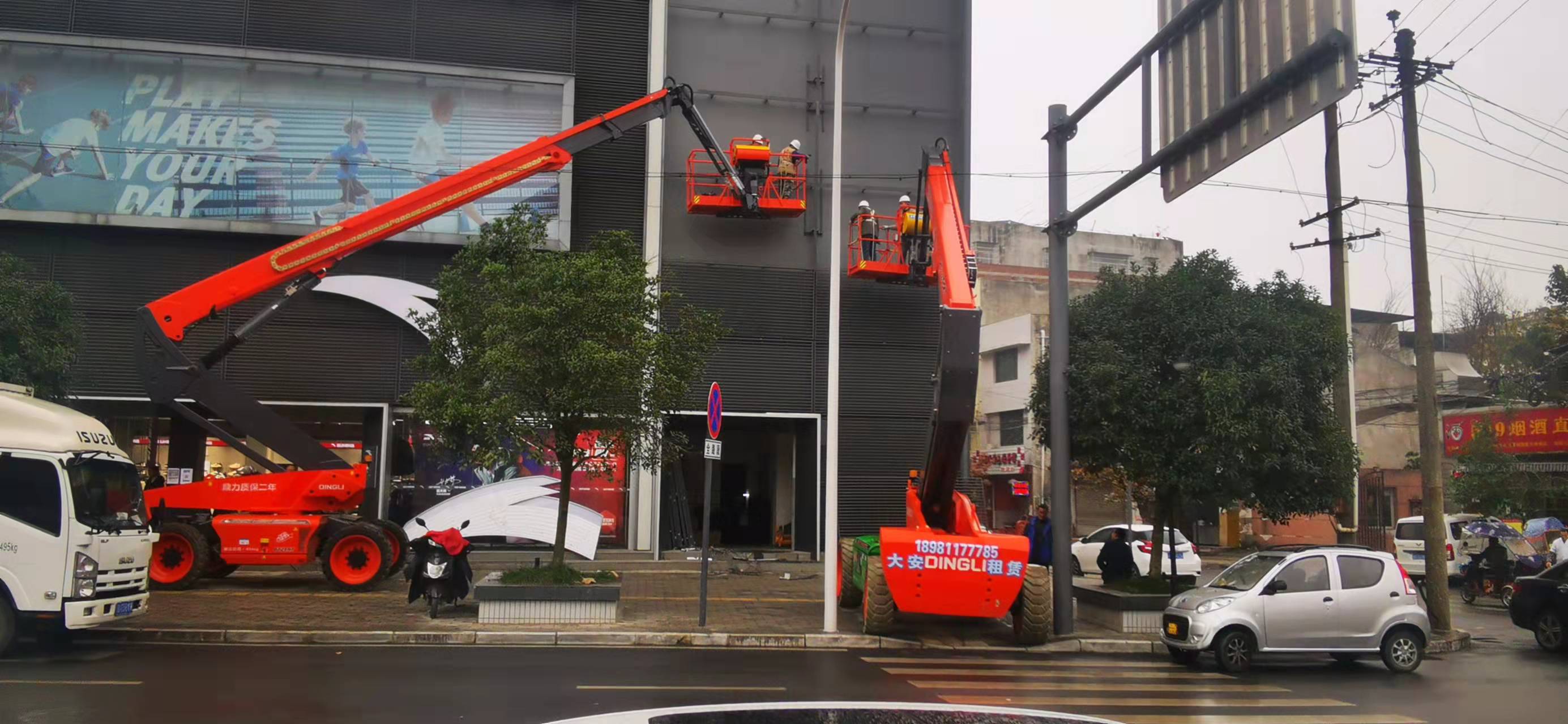 劲浪体育广告安装.jpg